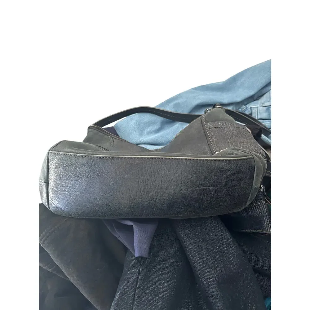 The Sak Kendra Hobo Leather Handbag Boho Y2K Shimmer Details Dark Gray